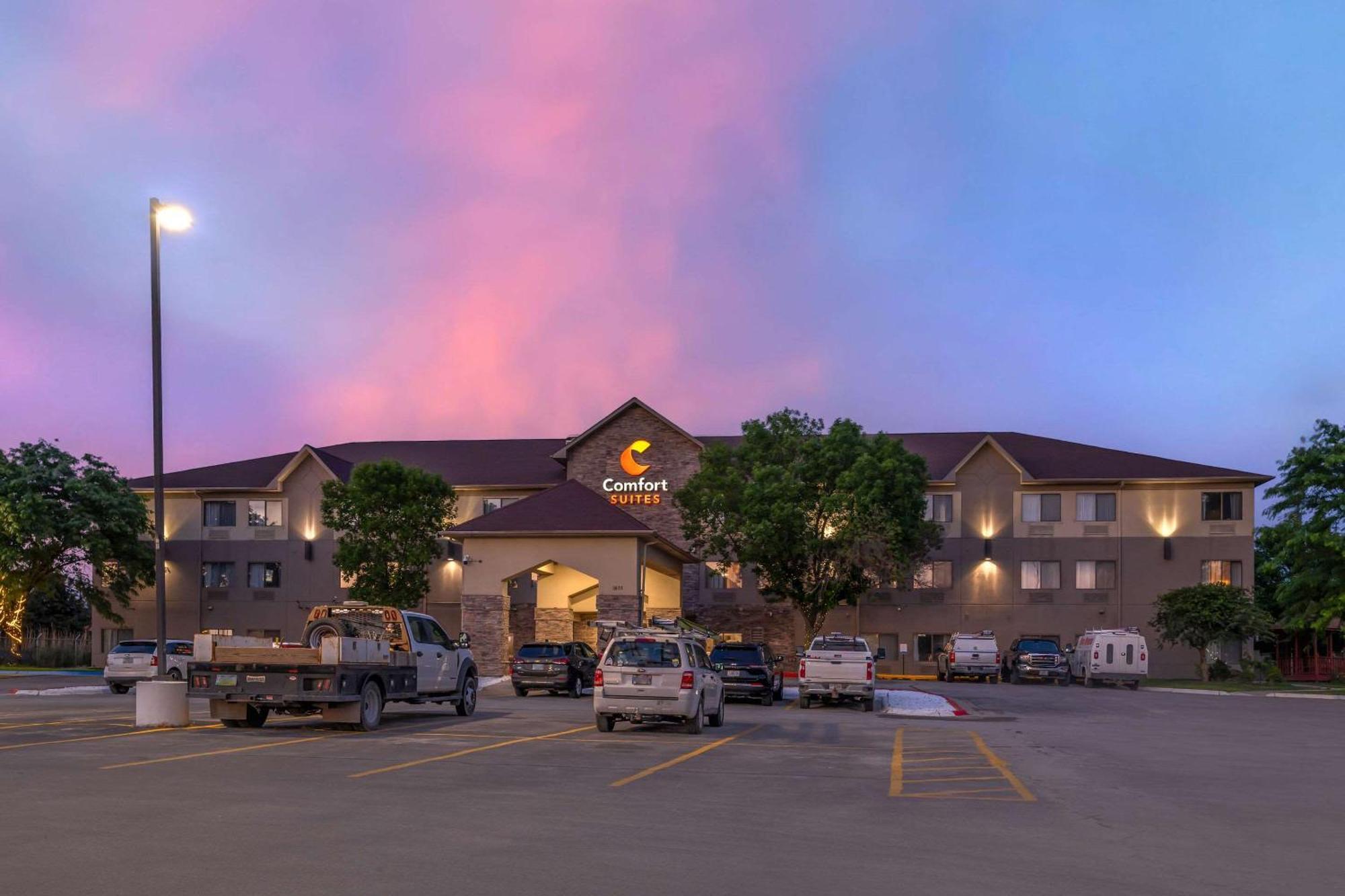 Comfort Suites Omaha East-Council Bluffs Exterior photo